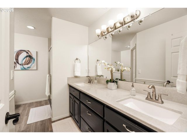 964 Se 54TH Ave, Hillsboro, OR 97123