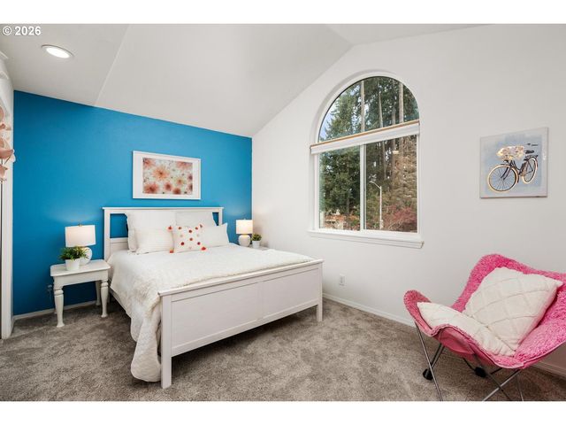 964 Se 54TH Ave, Hillsboro, OR 97123