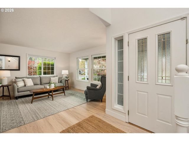 964 Se 54TH Ave, Hillsboro, OR 97123