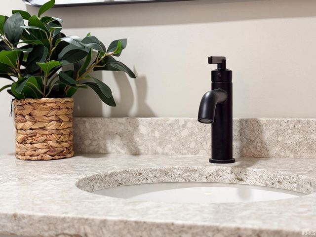 1317 W Indiana Ave, South Bend, IN 46613