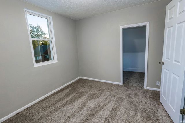 1317 W Indiana Ave, South Bend, IN 46613