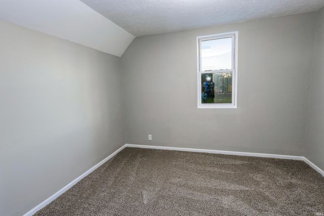 1317 W Indiana Ave, South Bend, IN 46613