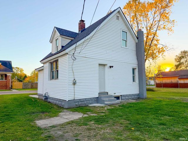 1317 W Indiana Ave, South Bend, IN 46613