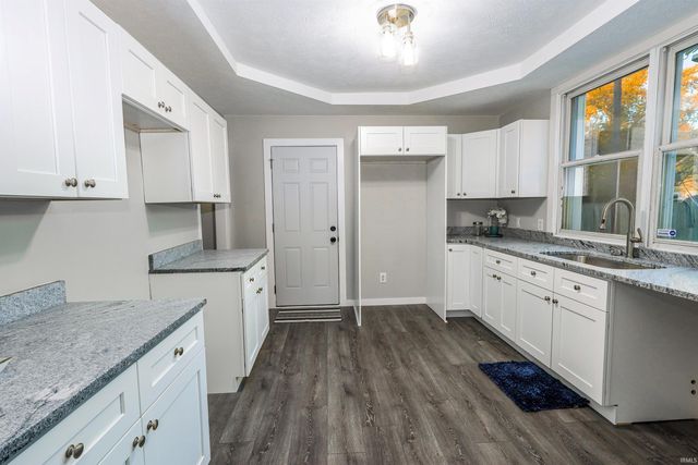 1317 W Indiana Ave, South Bend, IN 46613