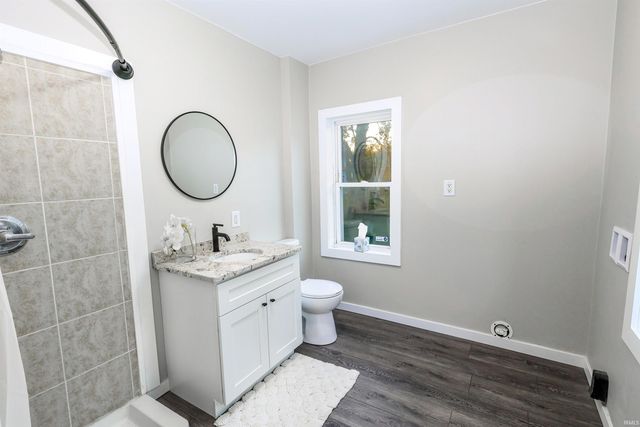 1317 W Indiana Ave, South Bend, IN 46613