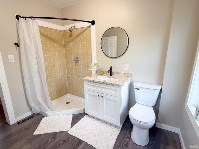 1317 W Indiana Ave, South Bend, IN 46613