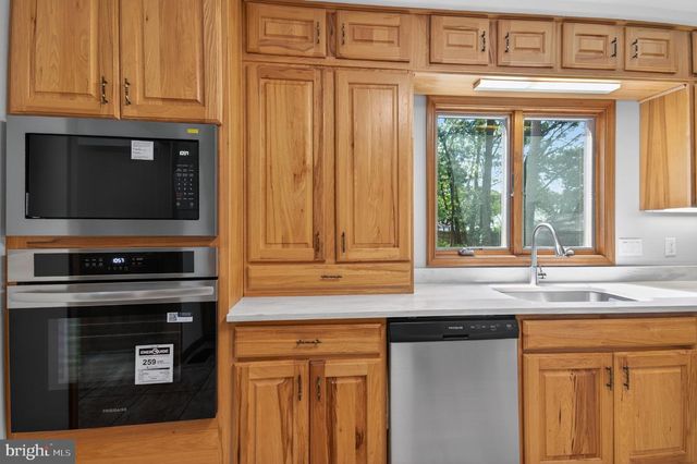 1006 S SCHUMAKER DR, Salisbury, MD 21804