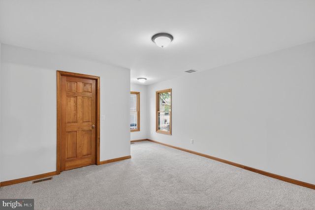 1006 S SCHUMAKER DR, Salisbury, MD 21804