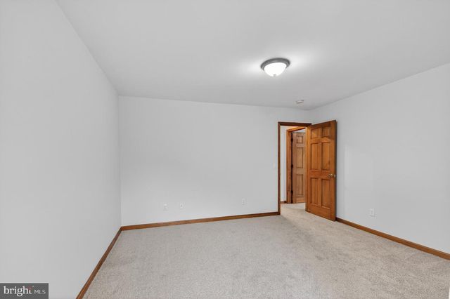 1006 S SCHUMAKER DR, Salisbury, MD 21804
