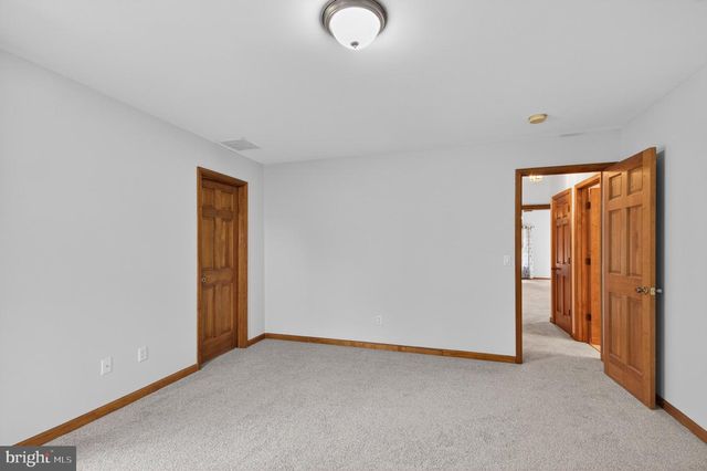 1006 S SCHUMAKER DR, Salisbury, MD 21804