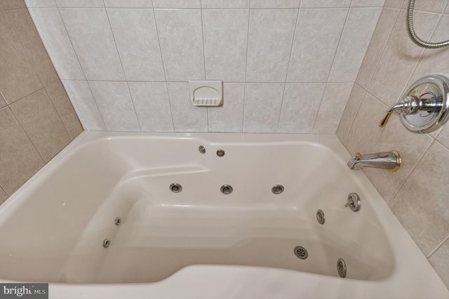 1006 S SCHUMAKER DR, Salisbury, MD 21804