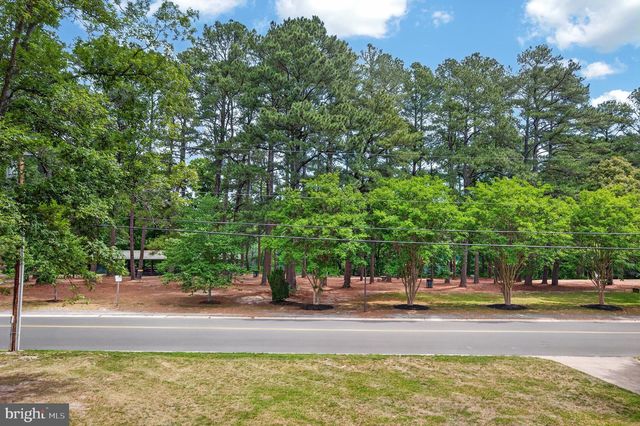 1006 S SCHUMAKER DR, Salisbury, MD 21804