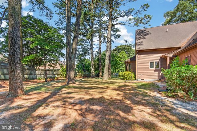 1006 S SCHUMAKER DR, Salisbury, MD 21804