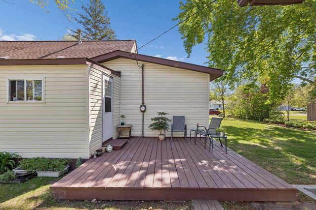 7181 Lakeview Drive, Circle Pines, MN 55014