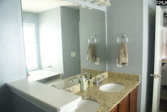 645 Deertrack Run, Lexington, SC 29073