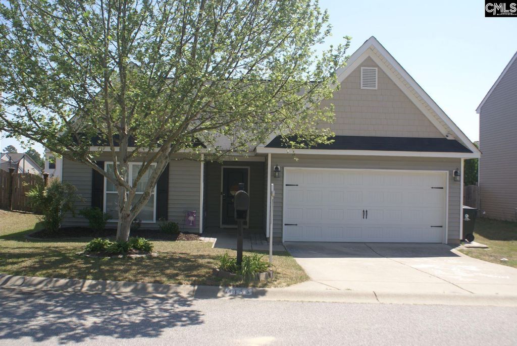 645 Deertrack Run, Lexington, SC 29073