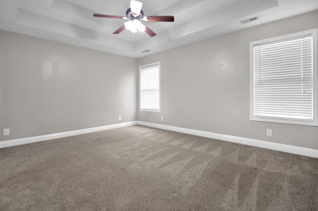 1277 Eagles View Drive, Clarksville, TN 37040