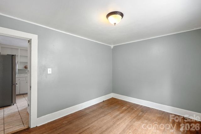 385 Pisgah Drive, Canton, NC 28716