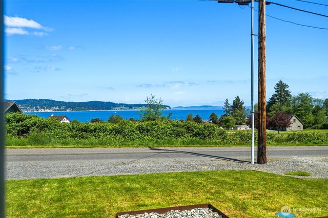 829 Brokaw Road, Camano Island, WA 98282