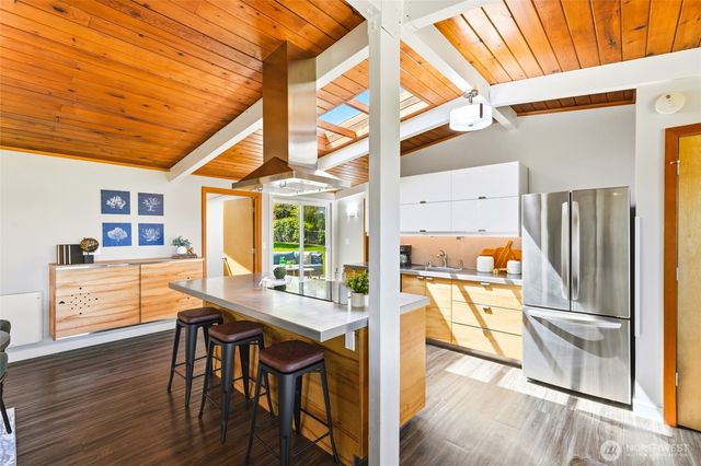 829 Brokaw Road, Camano Island, WA 98282