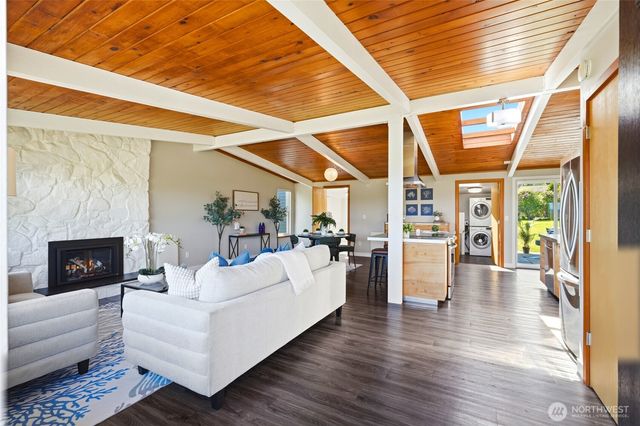 829 Brokaw Road, Camano Island, WA 98282