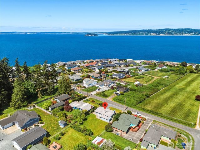 829 Brokaw Road, Camano Island, WA 98282