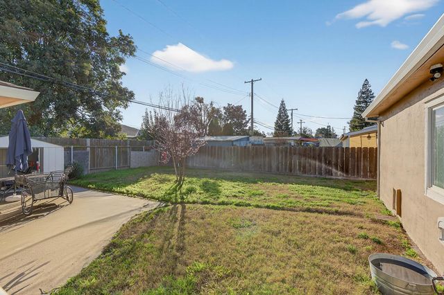 1424 Graffigna Ave, Lodi, CA 95242