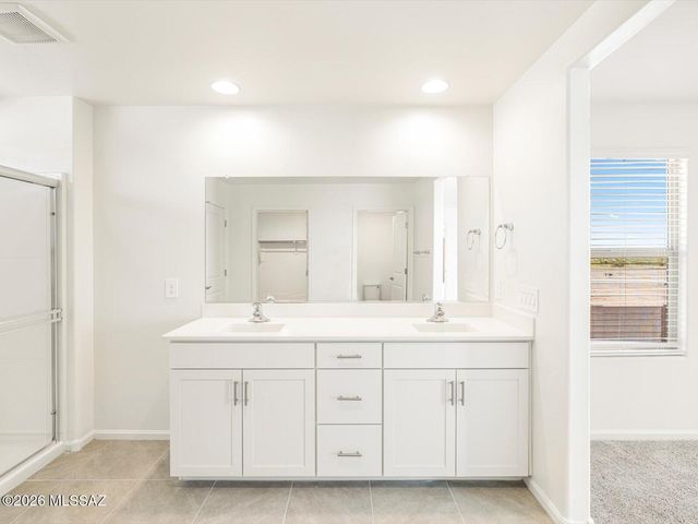 7348 S Gray Jay Drive, Tucson, AZ 85747
