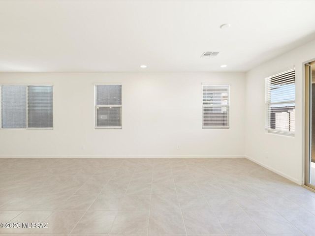 7348 S Gray Jay Drive, Tucson, AZ 85747
