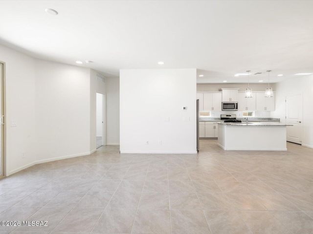 7348 S Gray Jay Drive, Tucson, AZ 85747