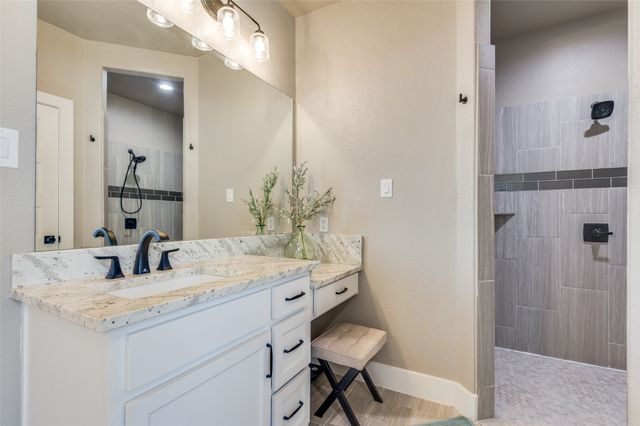 1777 Ryder Lee Lane, Waxahachie, TX 75165