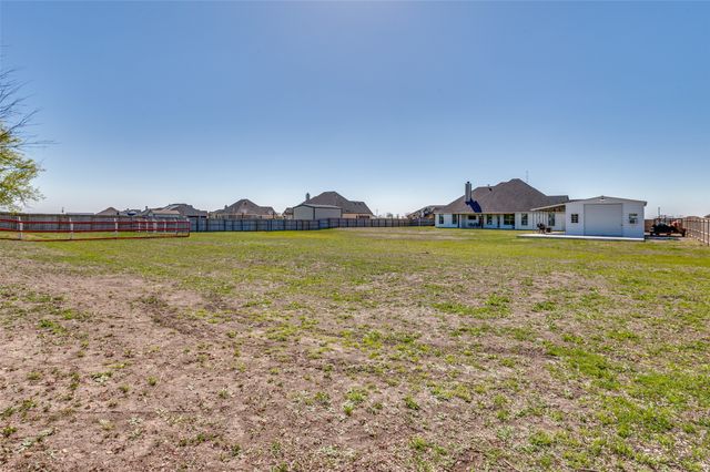 1777 Ryder Lee Lane, Waxahachie, TX 75165