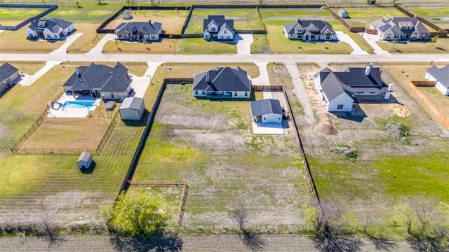 1777 Ryder Lee Lane, Waxahachie, TX 75165