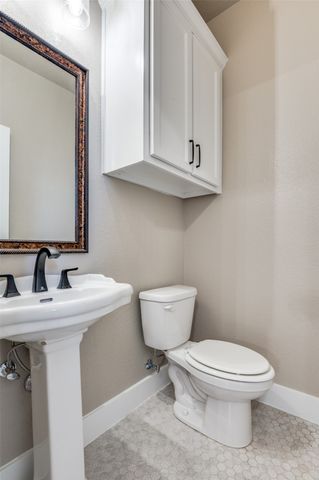 1777 Ryder Lee Lane, Waxahachie, TX 75165