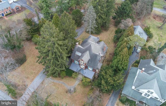 1420 PENNSYLVANIA AVE, Berwyn, PA 19312