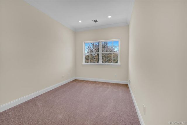 177 Hamlet Drive, Mount Sinai, NY 11766