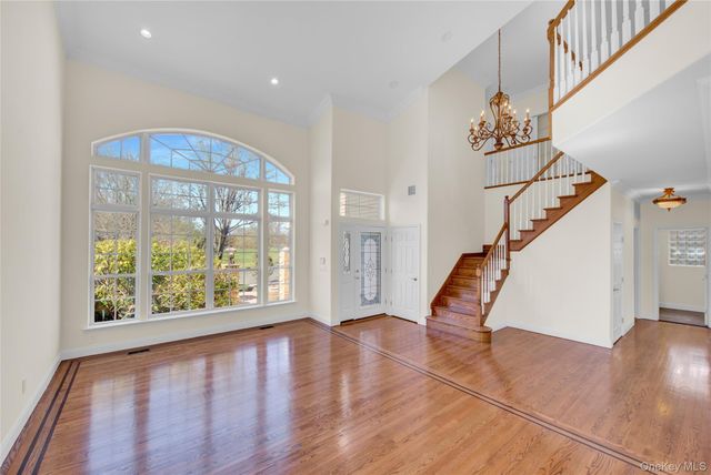 177 Hamlet Drive, Mount Sinai, NY 11766