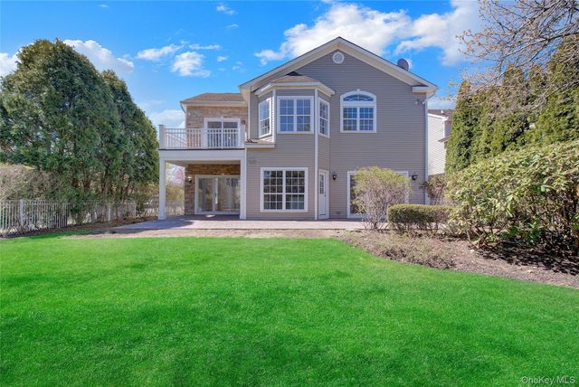 177 Hamlet Drive, Mount Sinai, NY 11766