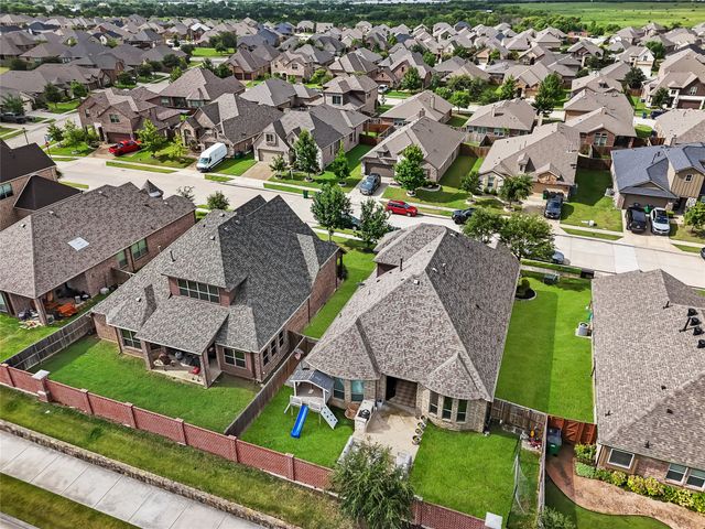 512 Alice Lane, Fate, TX 75189