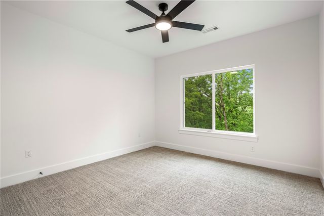 78 Chelmsworth Drive, Bella Vista, AR 72715