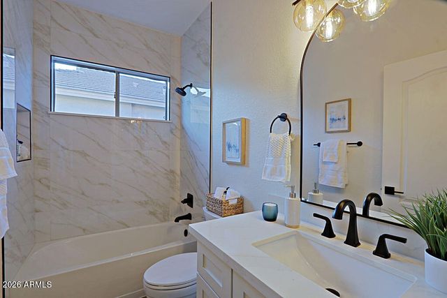 18068 W BROWNING Drive, Surprise, AZ 85374