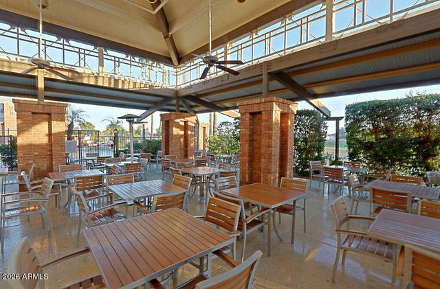 18068 W BROWNING Drive, Surprise, AZ 85374