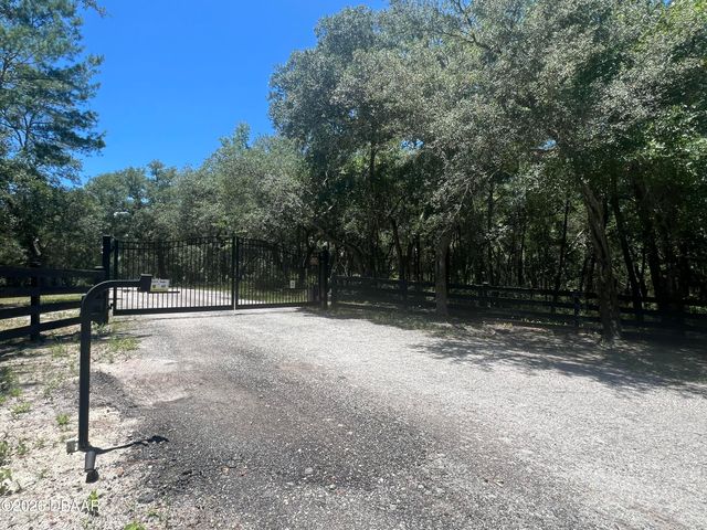 1425 Renbar Road, Deleon Springs, FL 32130