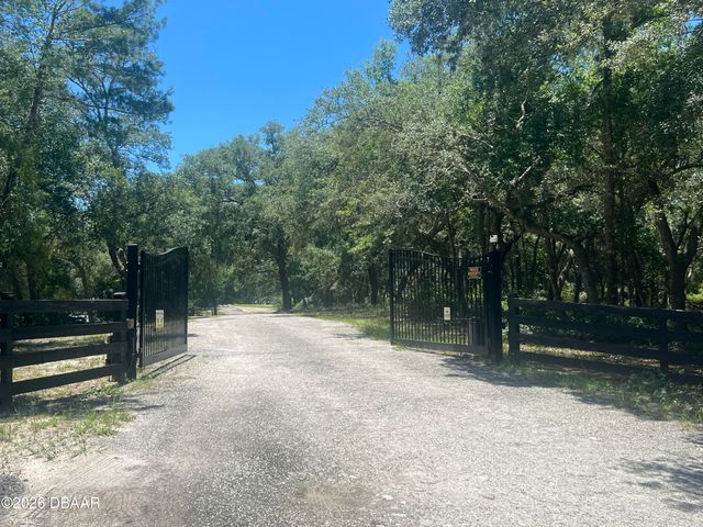 1425 Renbar Road, Deleon Springs, FL 32130