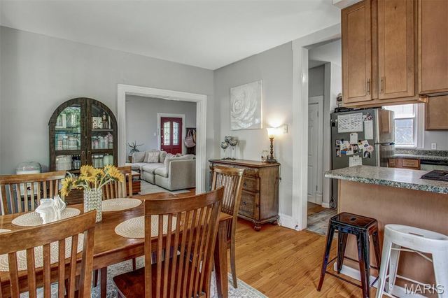 3423 Manhattan Avenue, St Louis, MO 63143