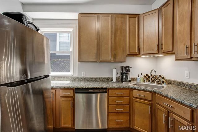 3423 Manhattan Avenue, St Louis, MO 63143
