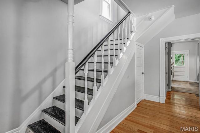 3423 Manhattan Avenue, St Louis, MO 63143