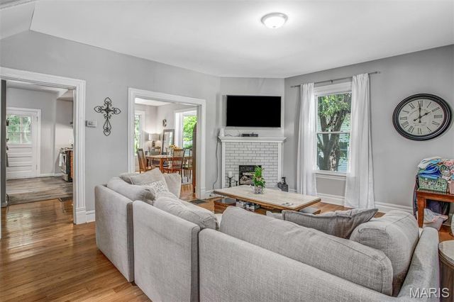 3423 Manhattan Avenue, St Louis, MO 63143
