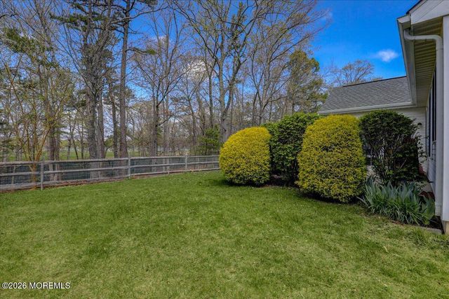 24 Merion Lane, Jackson, NJ 08527