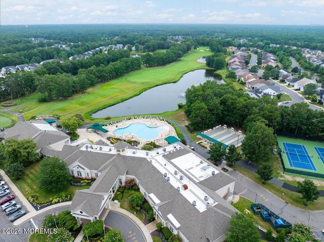 24 Merion Lane, Jackson, NJ 08527